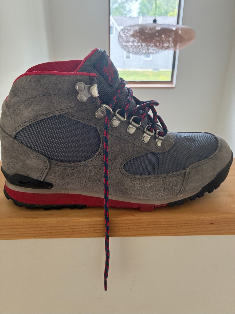 Danner Jag hiking boots size 8 - Picture 3 of 6